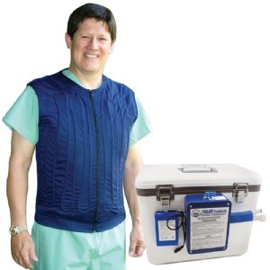 Man in hospital scrubs wearing a blue cool flow circulating cold water cooling vest with cool flow cooler
