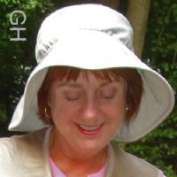 Garden Hat with Evaporative Insert