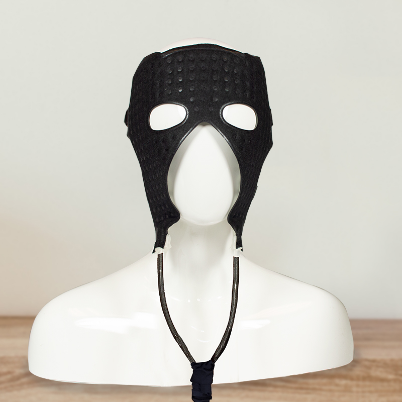 The cold circulating water therapy face mask on a mannequin
