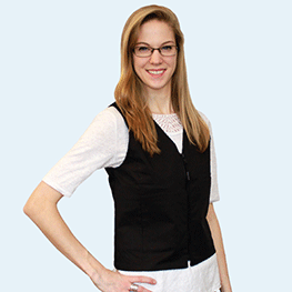 Woman wearing a black women's fitted fashion cooling vest
