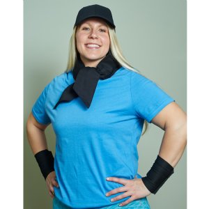 Woman wearing black Cool58 phase change cooling neck wrap, cooling baseball hat and wrist wraps