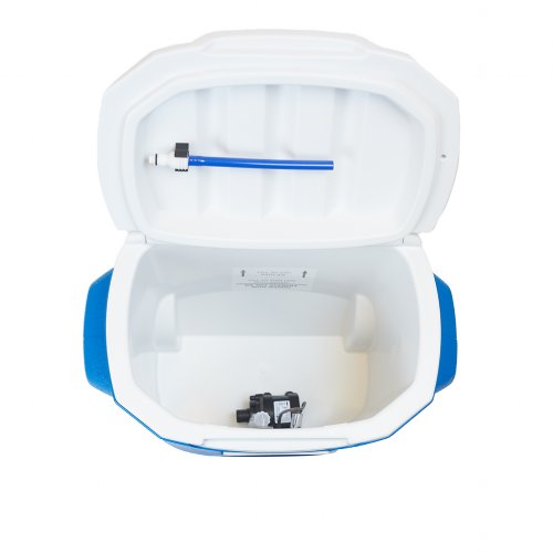 An Active Ice3.0 Drain Acccessory is attached to the inner lid of an Active Ice System 