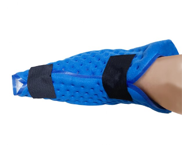 Active Ice cold water cyrotherapy Pad  is shown 